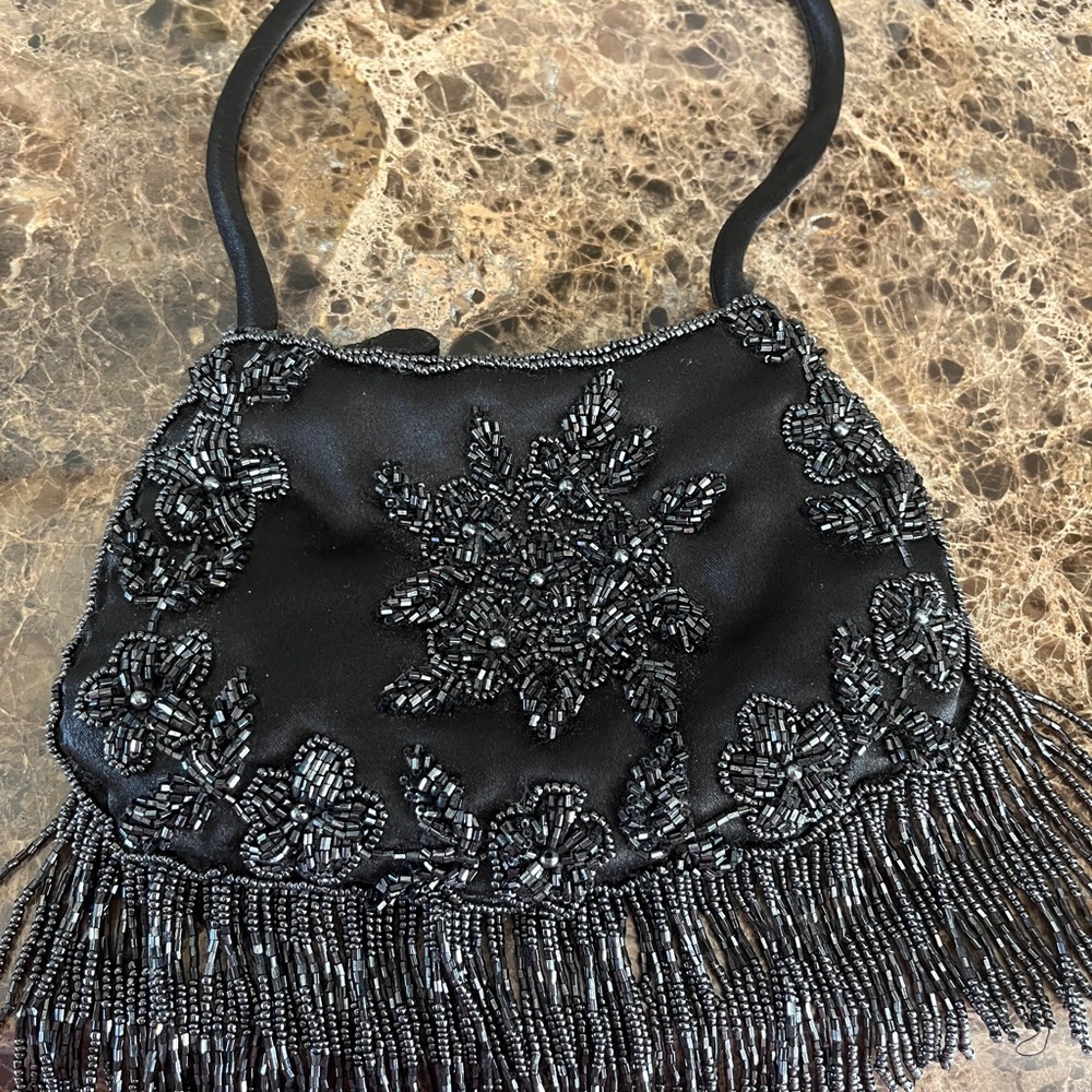 💗💗💗💗Elegant Black Beaded Fringe Evening Bag